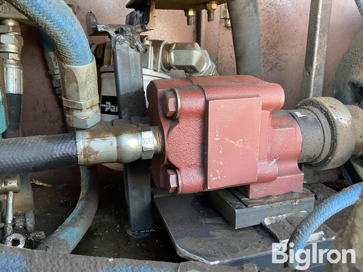 1981-mack-rl600-image-17