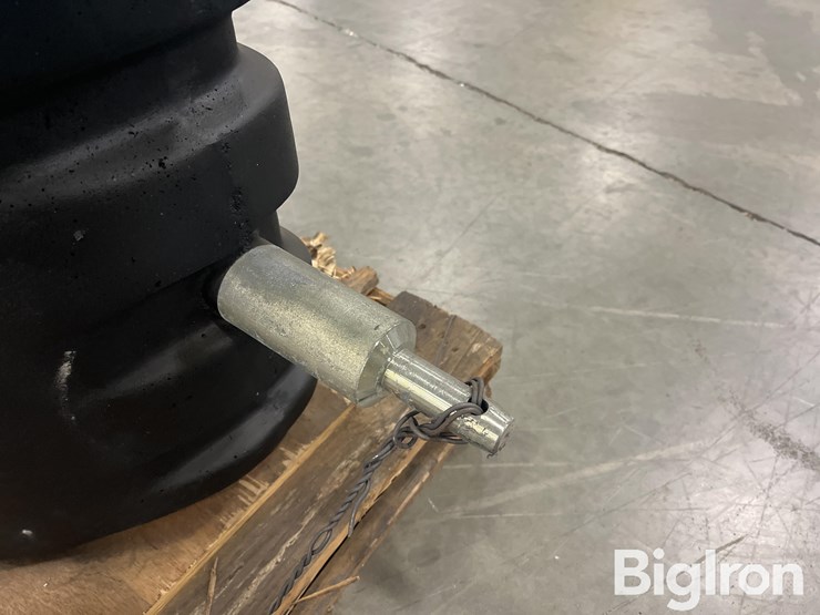 deutz-fahr-df-y1005-3-pt-concrete-ballast-image-13