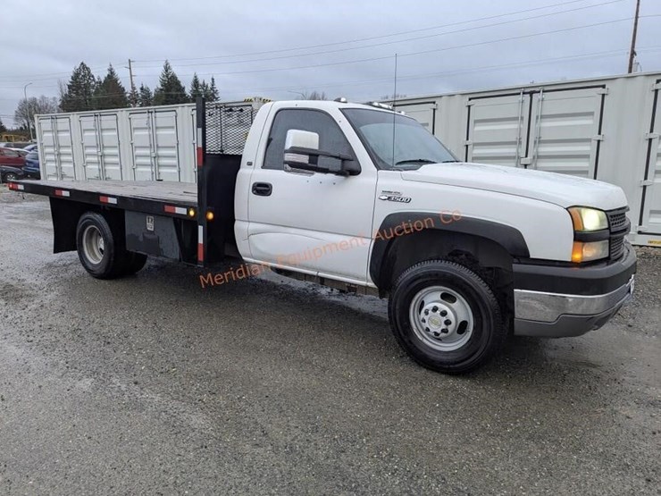 chevrolet-3500-image-3