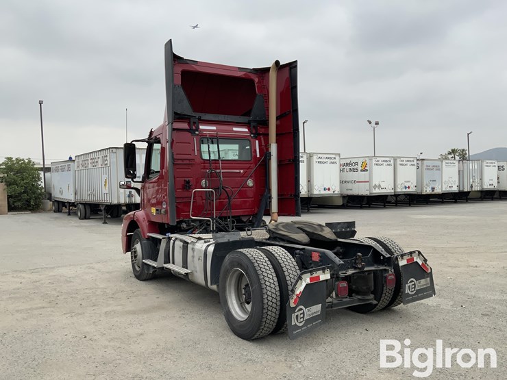 2017-volvo-vnm42t-s/a-truck-tractor-image-7