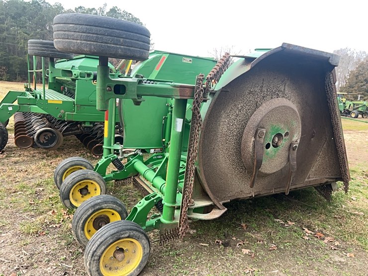 john-deere-15-image-1