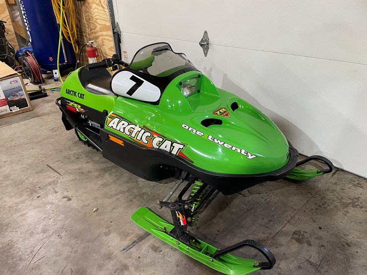 2002-caterpillar-120-image-6