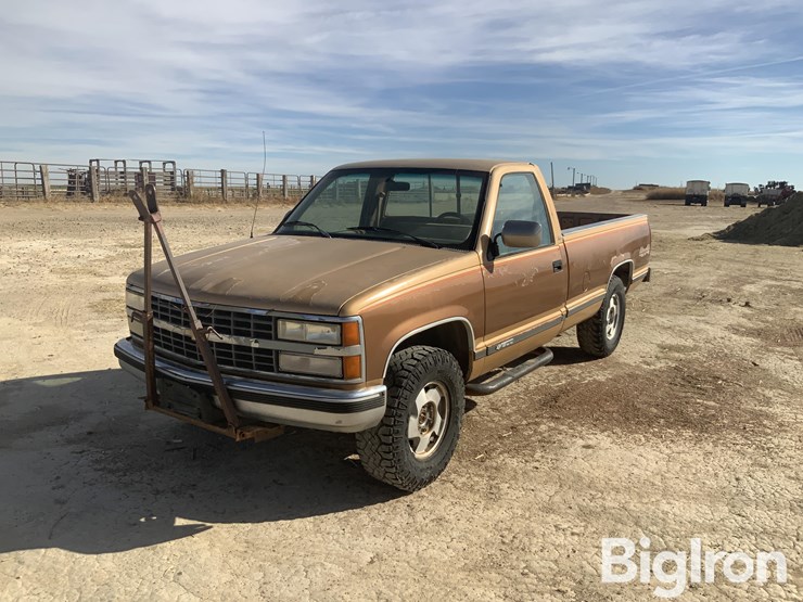 1990-chevrolet-silverado-1500-image-1