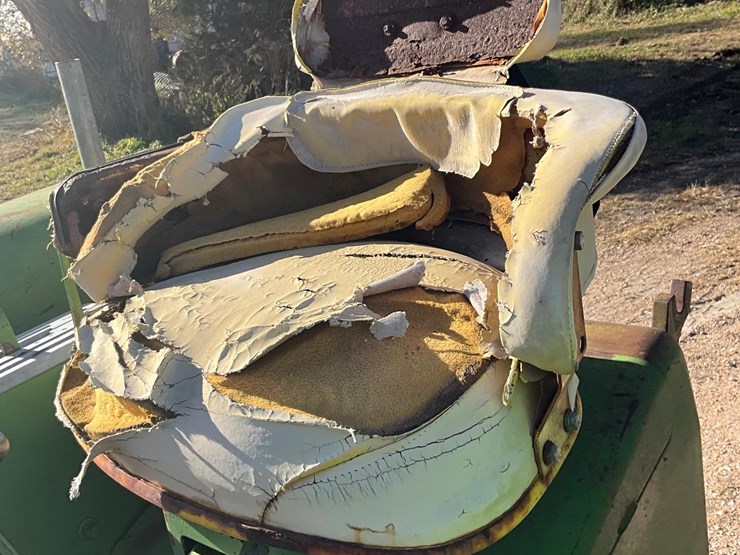 1970-john-deere-3020-image-15