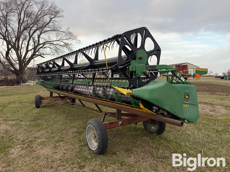 2001-john-deere-925f-image-1