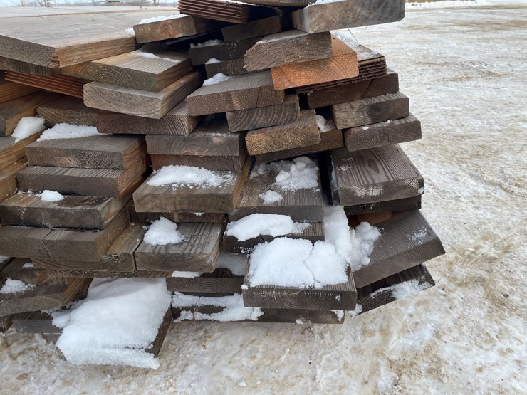 #3782-•-bundle-of-untreated-lumber-image-15