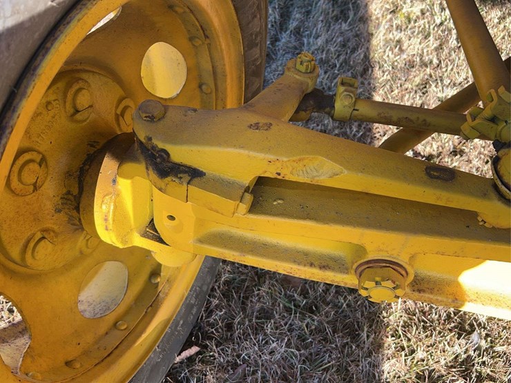 john-deere-840-image-27