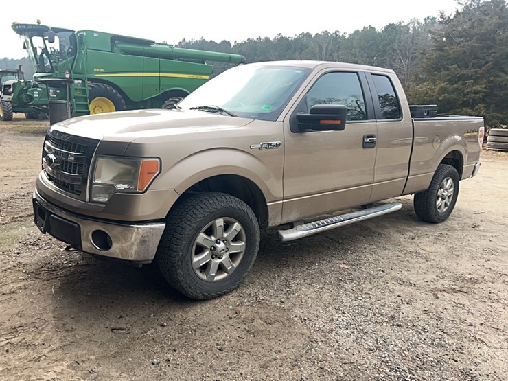 2014,-f-150-pickup,-100,000-miles,-gas-3.7l-engine;-located-at-7241-roxbury-rd,-charles-city,-va,-please-call-804.837.9940-or-804.651.4404-with-questions-image-1