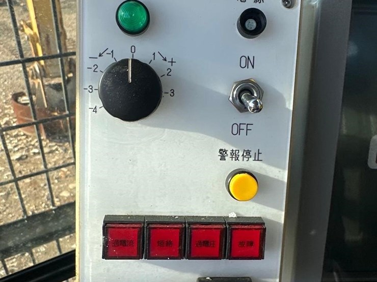 2020-caterpillar-325flcr-image-44