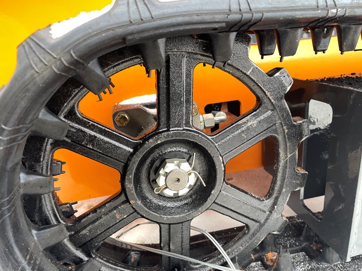 #305-•-new-landhonor-mini-skid-steer-loader-image-40