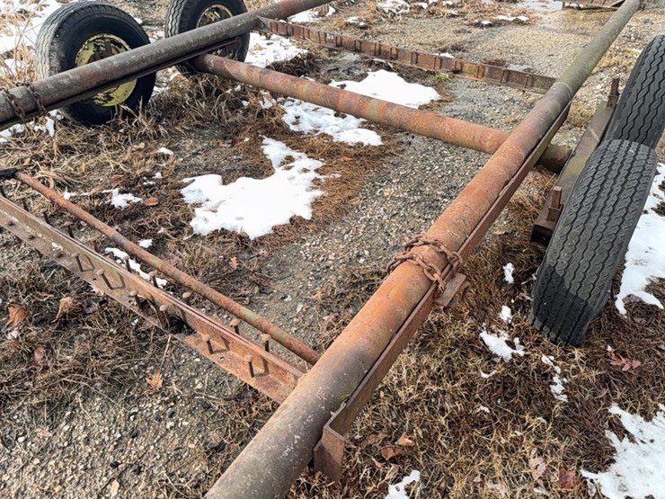 donahue-implement-carrier,-18-ft-x-6-ft,-no-wood-on-floor;-located-at-7241-roxbury-rd,-charles-city,-va,-please-call-804.837.9940-or-804.651.4404-with-questions-image-11