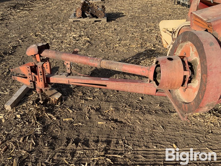 new-holland-271-image-10