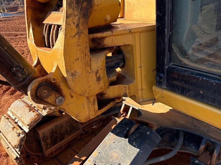 2019-caterpillar-308e2-cr-image-14