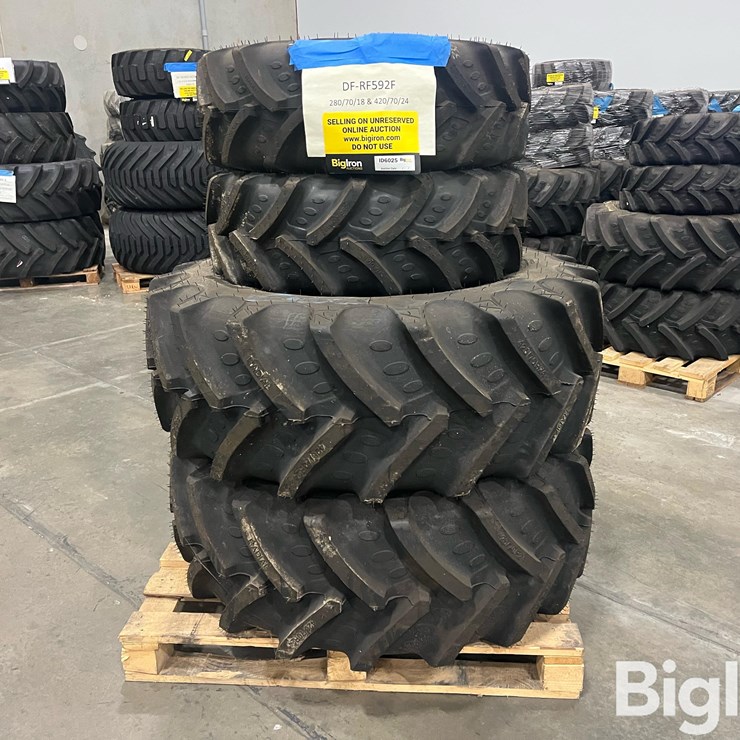 Bkt DF-RF592F Tires & Rims