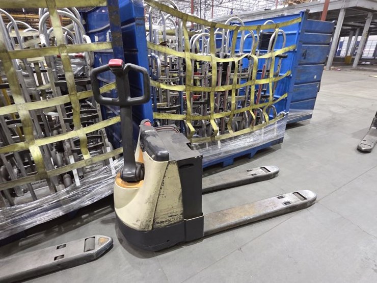 2000-crown-wp2040-45-image-1