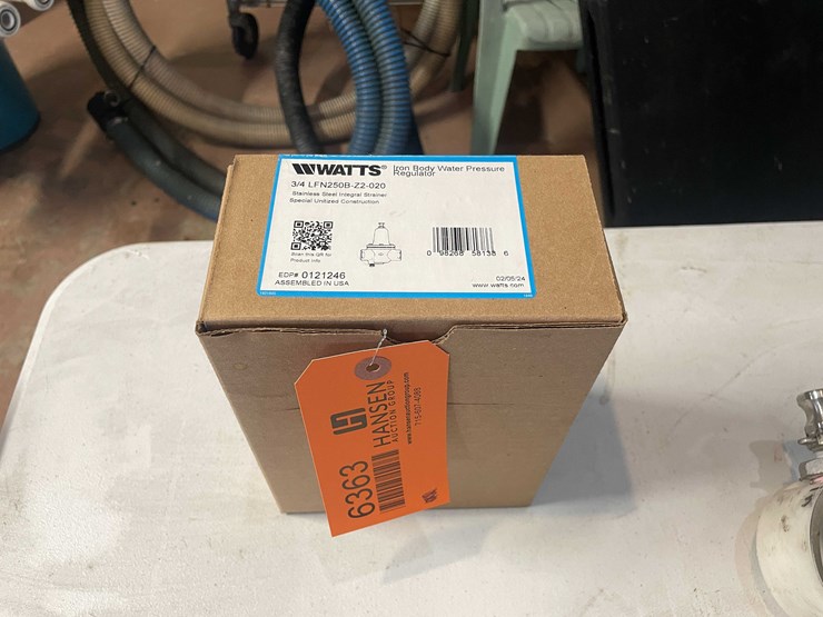 #6363-•-iron-body-water-pressure-regulator-image-1