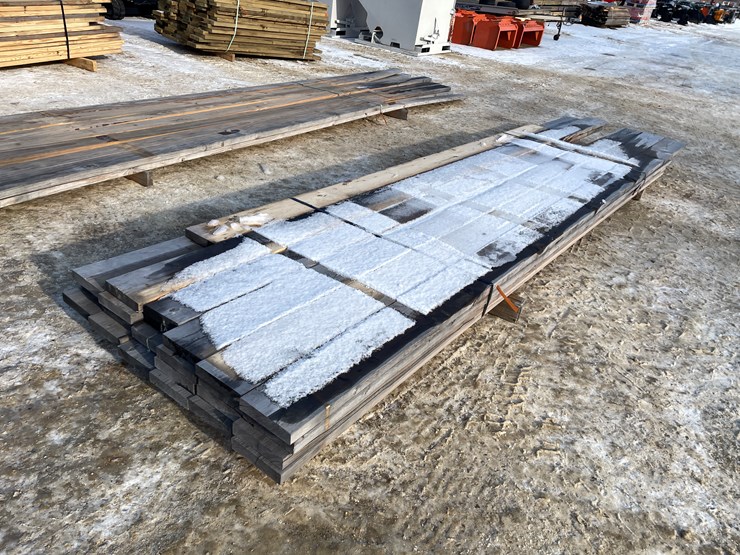 #3807-•-bundle-of-construction-grade-lumber-image-3