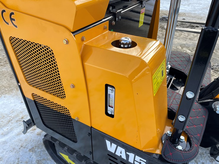 #200-•-miva-va15-mini-excavator-image-37