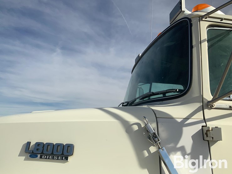 1992-ford-lnt8000f-image-12