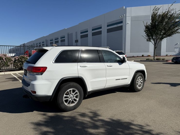 2018-jeep-grand-cherokee-image-3