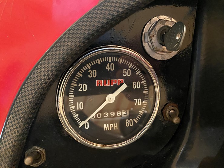 #3791-•-1970-rupp-295-magnum-snowmobile-image-15