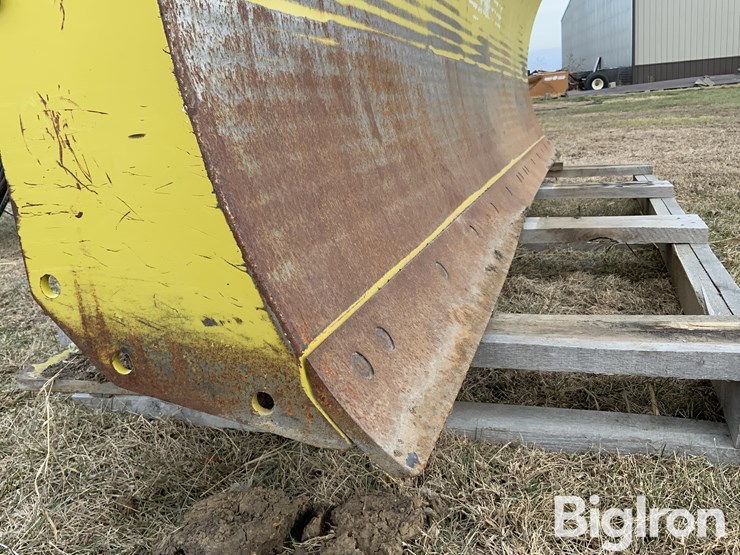 john-deere-8320r-image-10