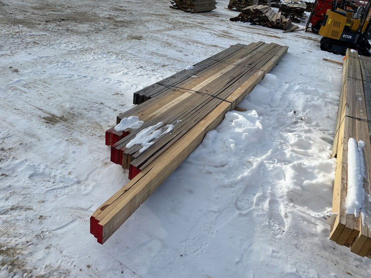 #3787-•-bundle-of-laminated-wood-beams-image-6