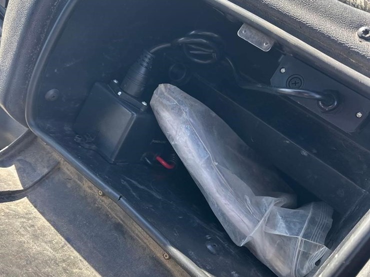 mahindra-retriever-1000-image-22