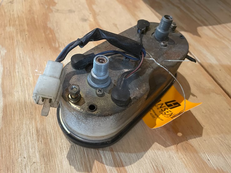 #3859-•-1981-srx-snowmobile-odometer-image-5