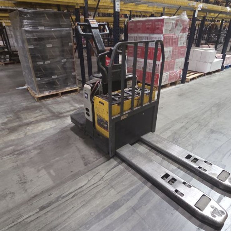 2016 CROWN PE4500-60