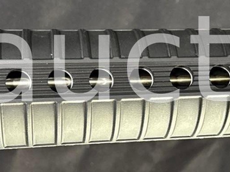 del-ton-inc-dti-15-5.56-rifle-(sn#-s056887)-image-8