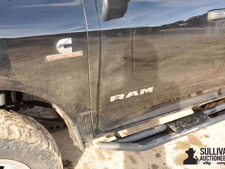 2022-ram-3500-tradesman-image-12