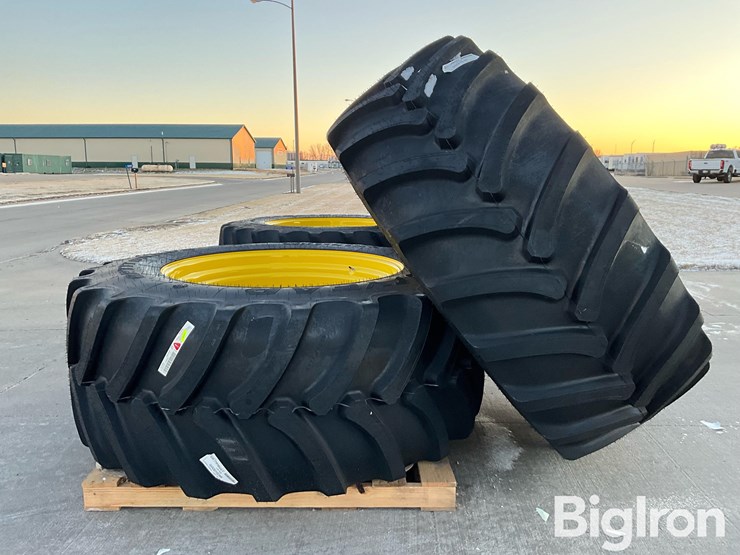 2025-john-deere-600r-image-4