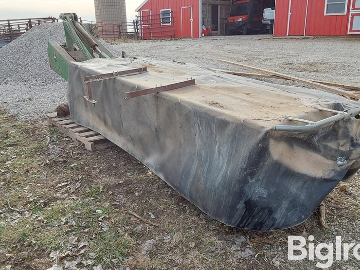 john-deere-275-image-8