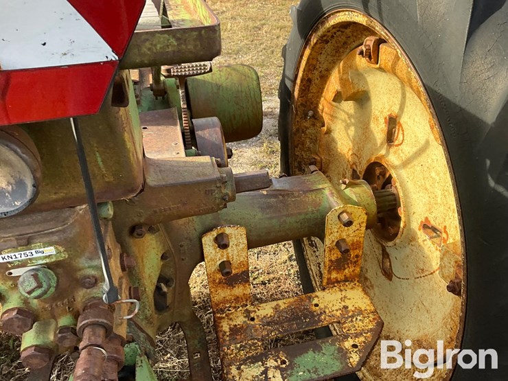 john-deere-b-image-17