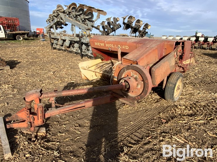 new-holland-271-image-1