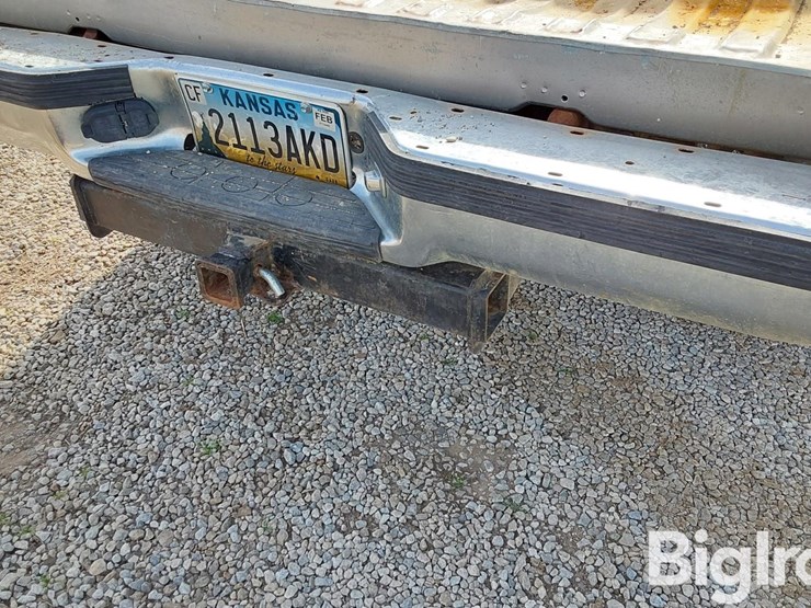 1999-gmc-2500-image-17