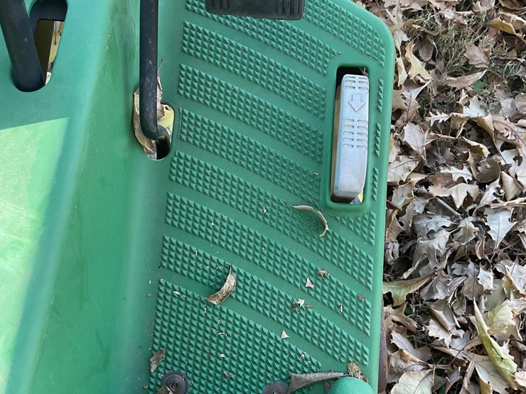 john-deere-f525-image-15