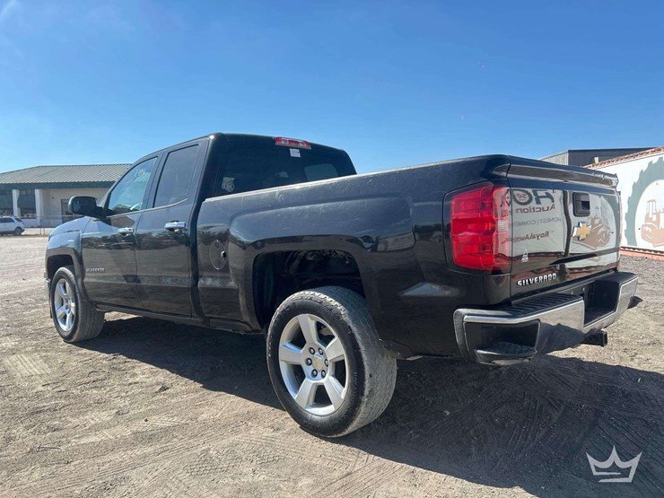 2015-chevrolet-silverado-1500-image-4