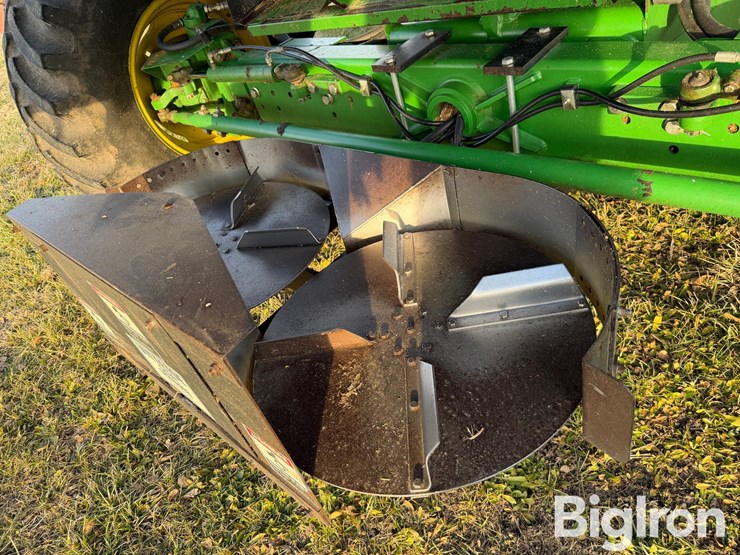 2000-john-deere-9550-image-18