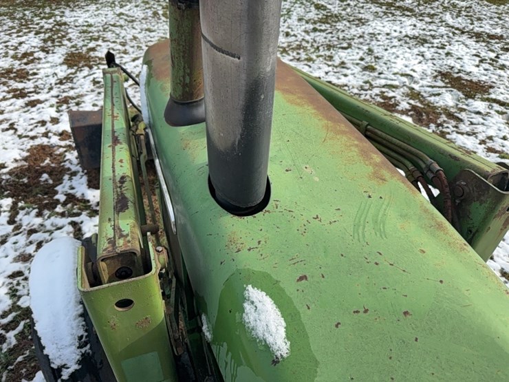 john-deere-4320-image-42