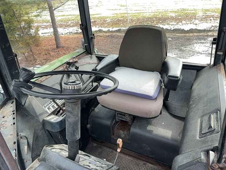 john-deere-4630-image-29