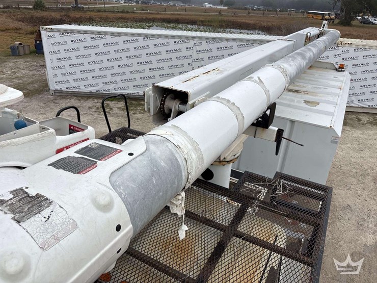 2007-international-durastar-4300-image-18