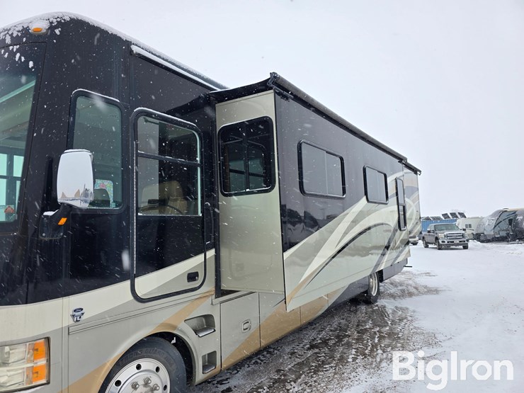 2013-allegro-open-road-36la-motorhome-image-9
