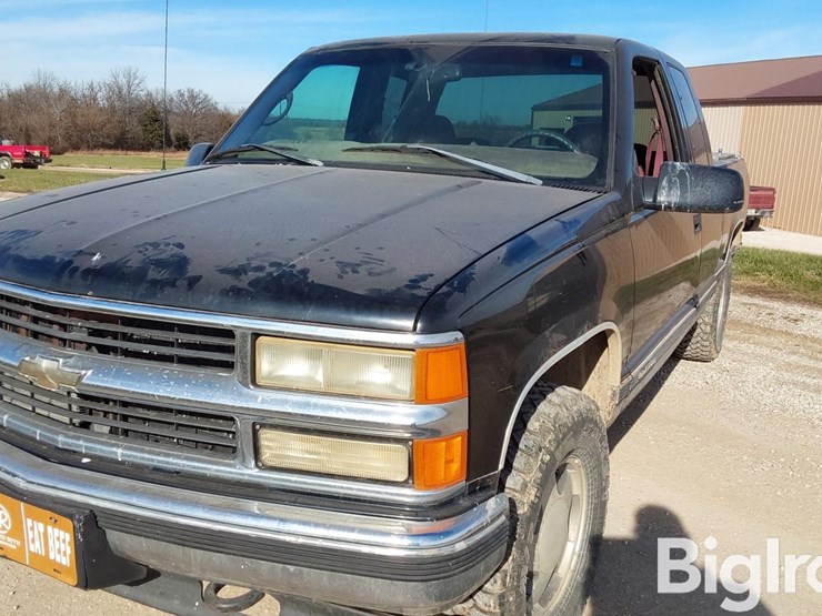 1997-chevrolet-silverado-1500-image-10