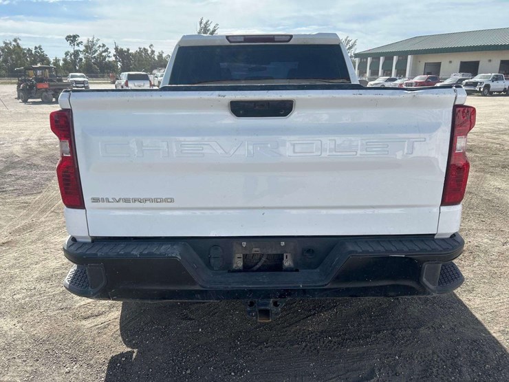 2021-chevrolet-silverado-1500-image-27