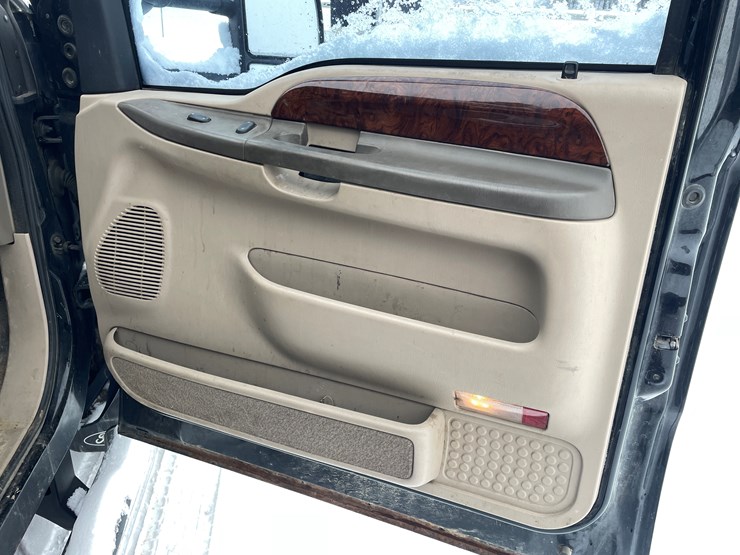 2000-ford-f350-image-42