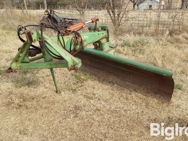 john-deere-115-image-1