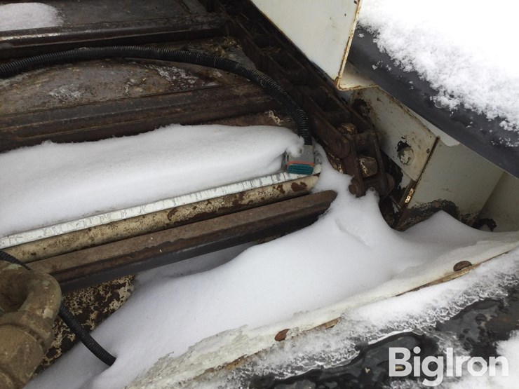 2014-del26-feed-delivery-box-image-12