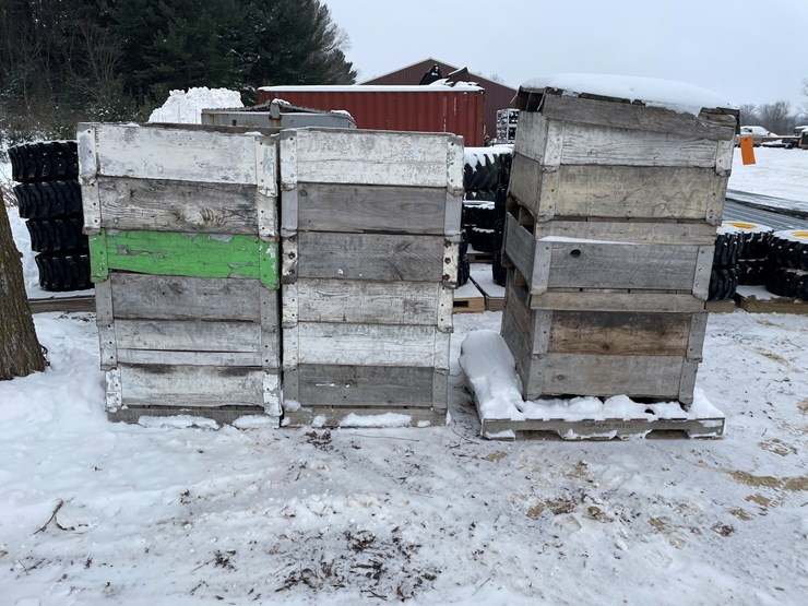 #3776-•-wood-shipping-crate/pallets-image-4